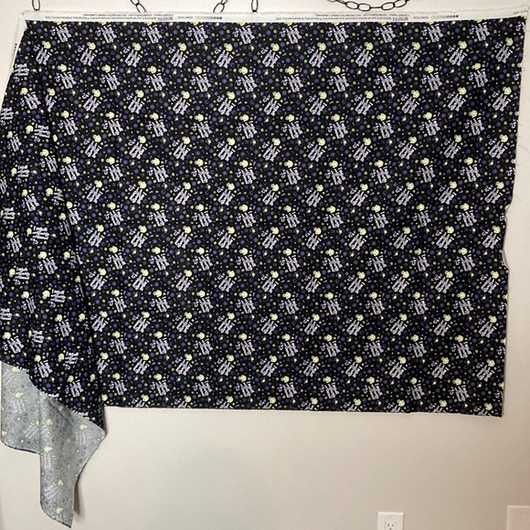 Beetlejuice printed cotton fabric - Picture 4 of 4